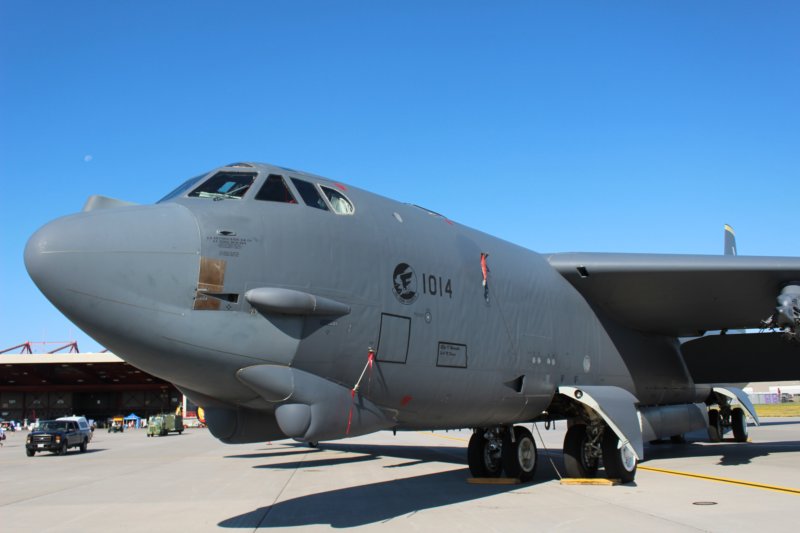 b52h61001417.jpg