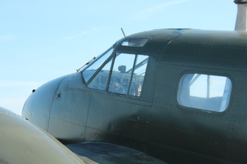 beech18cgzce11.jpg