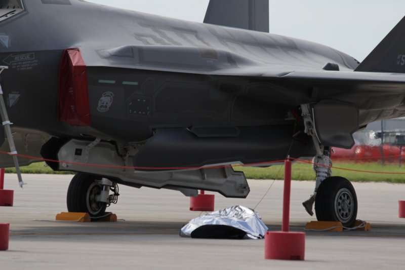 f35a3.jpg