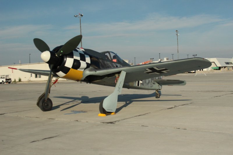 fw190n447fw.jpg