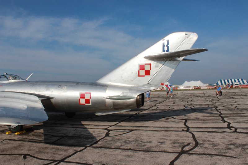 mig17n620pf5.jpg