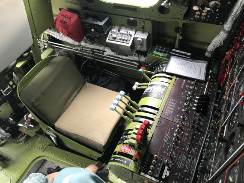 b29n699725.jpg