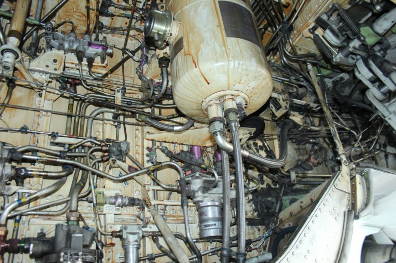 b737cgicn14.jpg