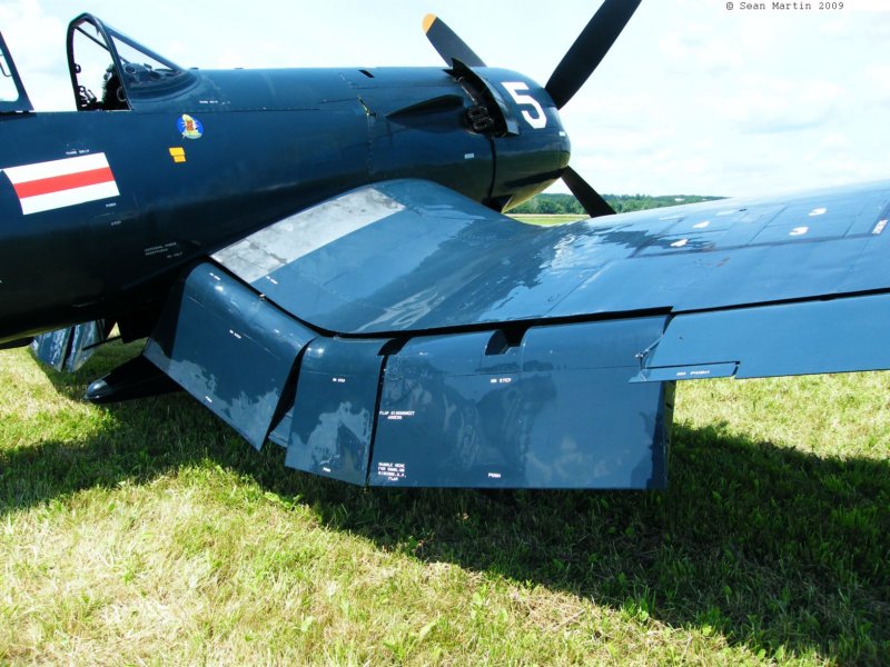f4u5nn45nl10.jpg