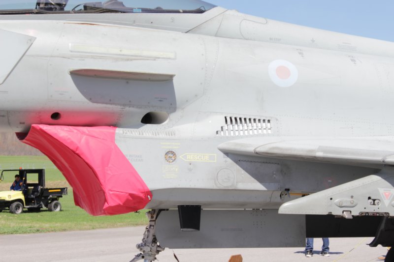 eurofighter3.jpg