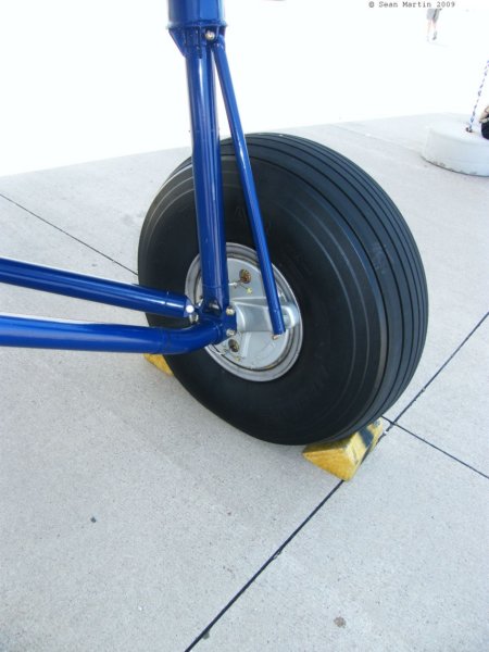 trimotorn10772.jpg